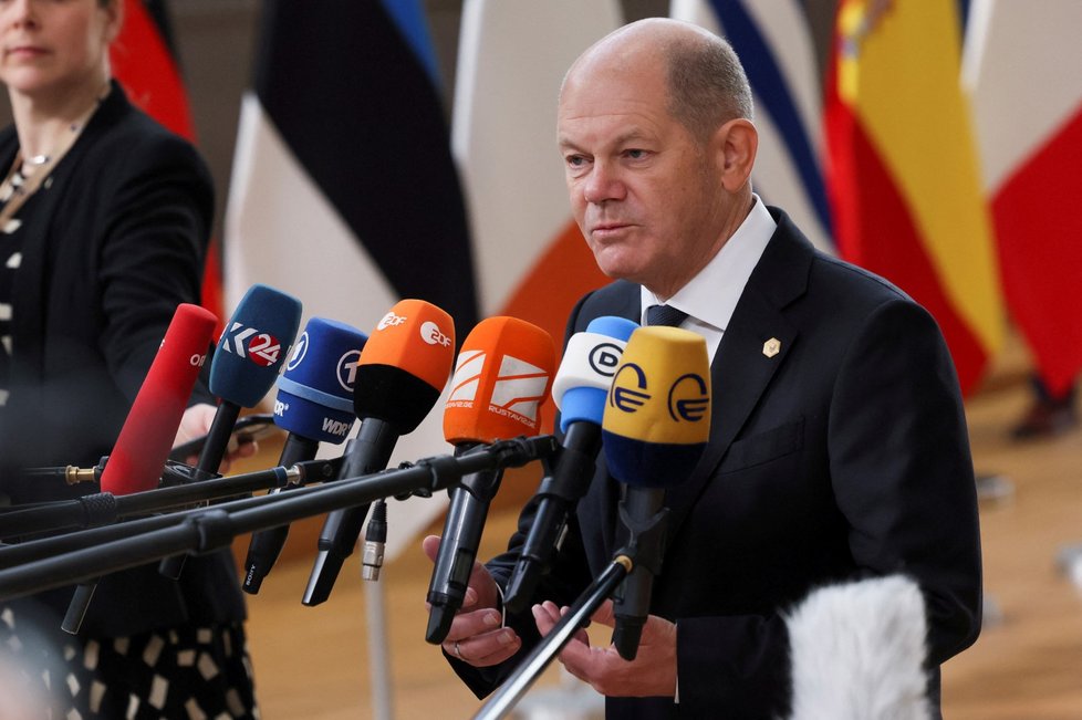 Summit v Bruselu: Německý kancléř Olaf Scholz. (9. 2. 2023)