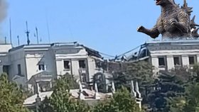 Zničené sídlo Černomořské flotily v Sevastopolu