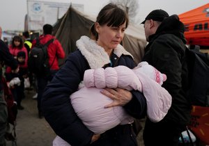 Váleční uprchlíci z Ukrajiny v polské vesnici Medyka. (16.3.2022)