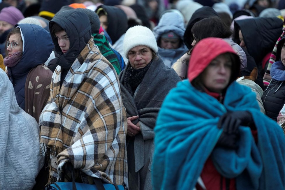 Lidé, kteří prchli z Ukrajiny před válkou, v polské obci Medyka.