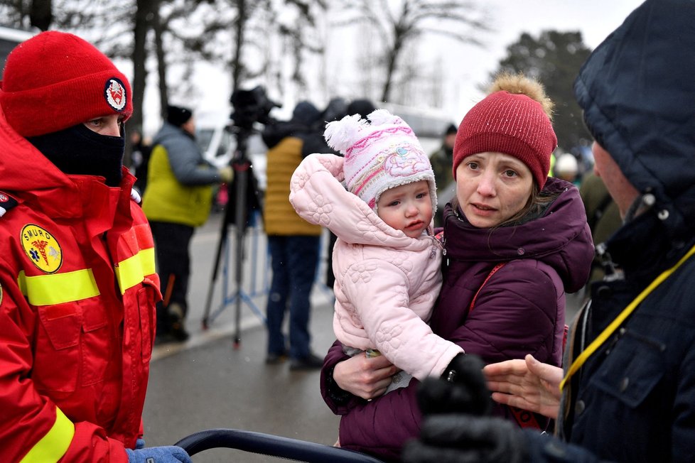 Váleční uprchlíci z Ukrajiny v rumunském městě Siret. (7.3.2022)