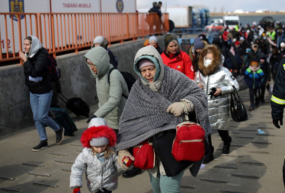 Náporu ukrajinských válečných uprchlíků čelí také Rumunsko. (10.3.2022)