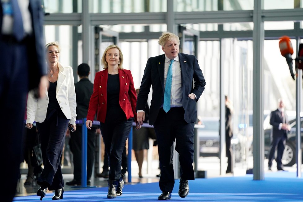 Britský premiér Boris Johnson na summitu NATO v Bruselu. (24.3.2022)