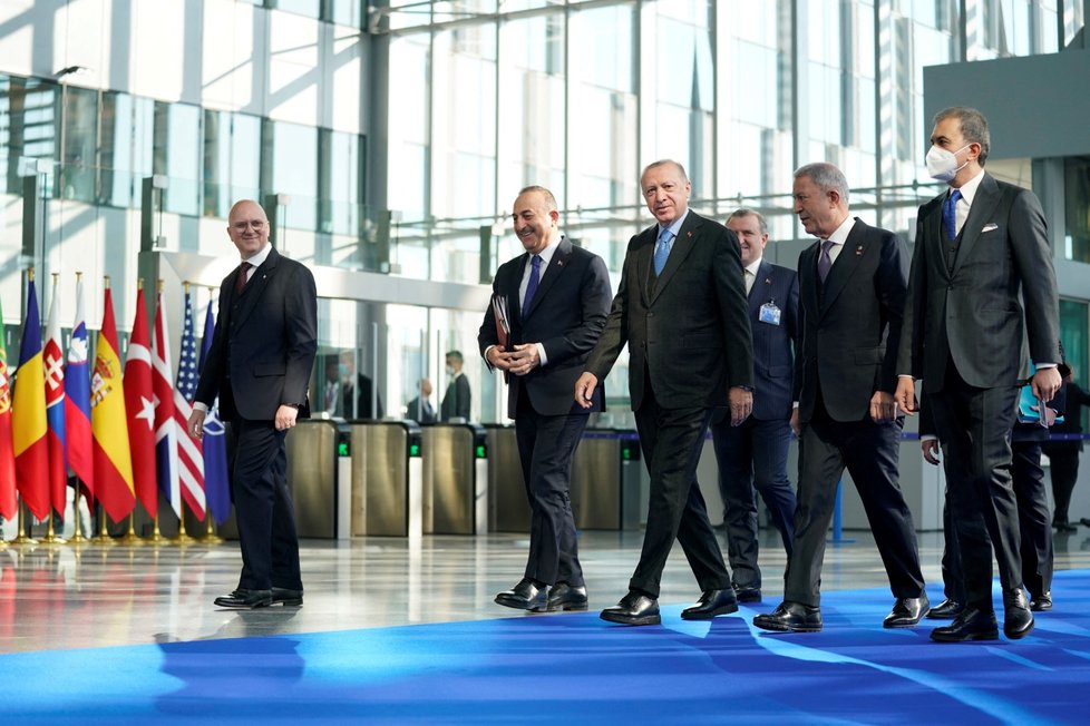 Turecký prezident  Recep Tayyip Erdogan na summitu NATO v Bruselu. (24.3.2022)