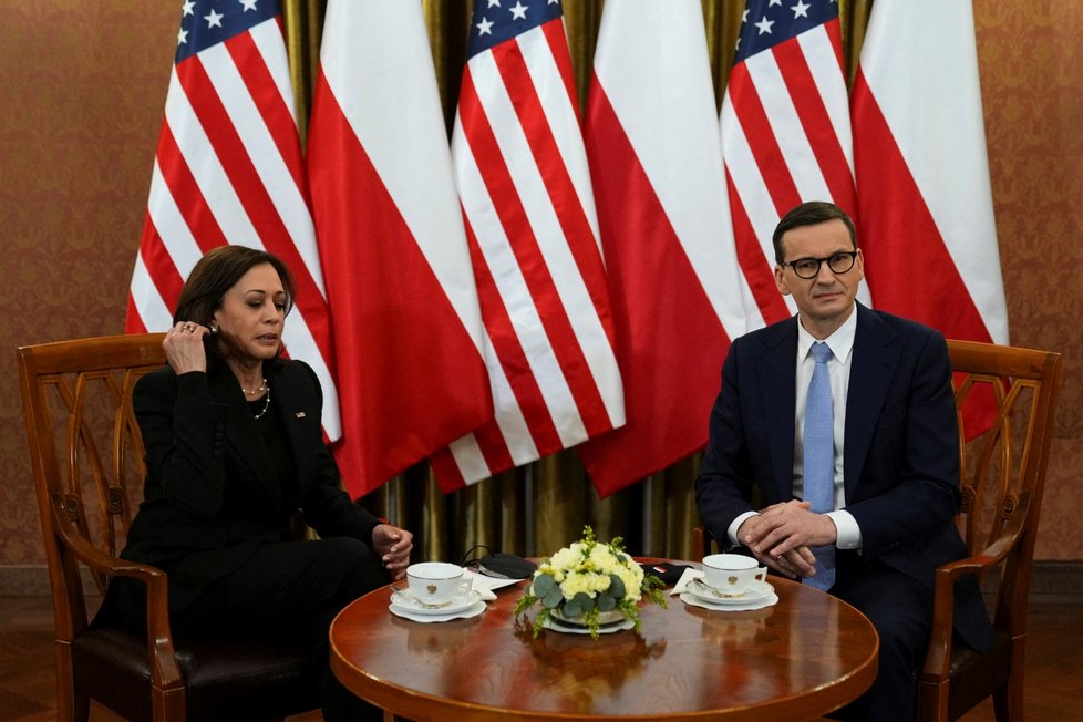 Jednání americké viceprezidentky Kamaly Harrisové a premiéra Mateusze Morawieckého v Polsku (10.3.2022)