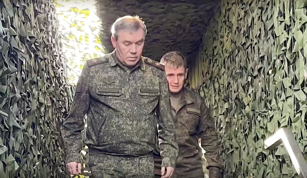 Náčelník ruského generálního štábu Valerij Gerasimov na Ukrajině. (2.7.2022)