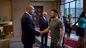Prezidentská hádka před kamerami: Radev naštval Zelenského, pak vyhodil novináře