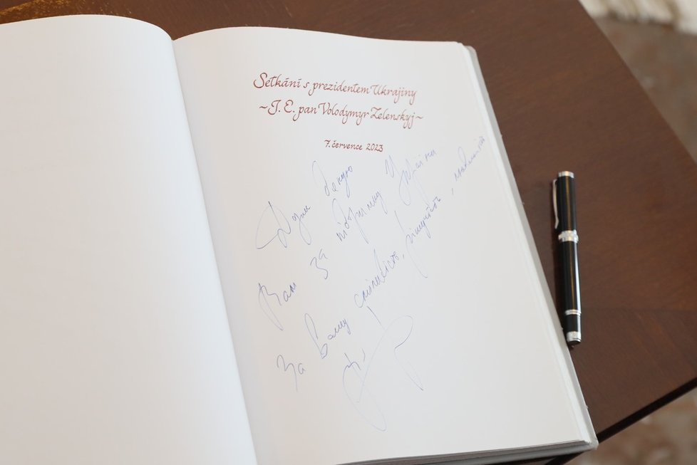 Ukrajinský prezident Volodymyr Zelenskyj navštívil Sněmovnu. (7.7.2023)