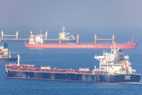 Zostření situace v Černém moři: Kyjev a Moskva si vyměnily hrozby ohledně lodí mířících do přístavů