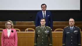 Šéf armády Řehka: Česko je v dosahu ruských zbraní! Na válku je třeba se připravovat i v míru