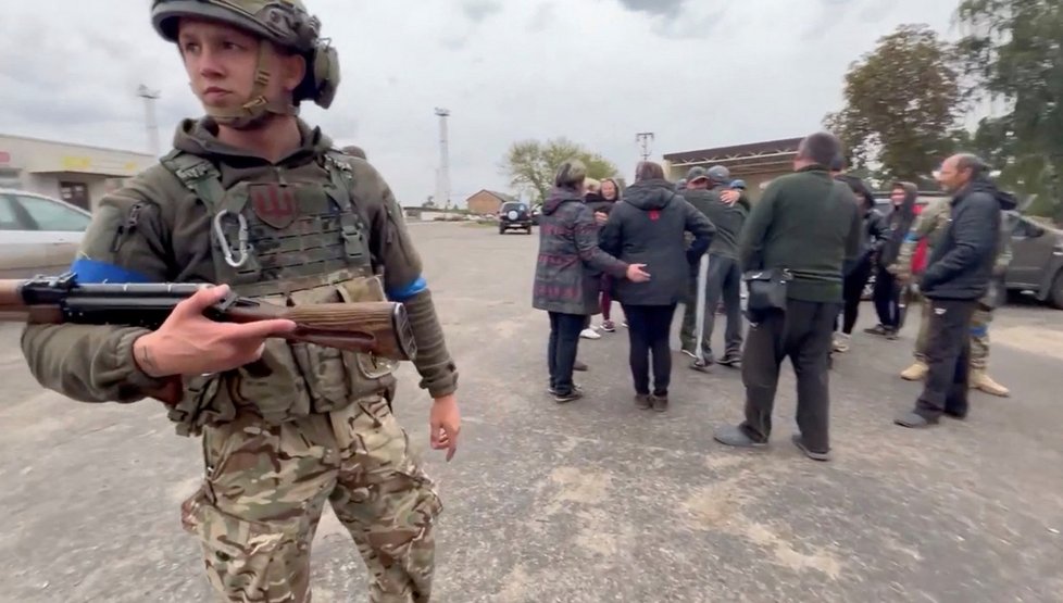 Válka na Ukrajině: Osvobození ukrajinské vsi v Charkovské oblasti.