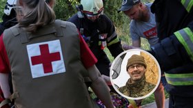 Dobrovolný zdravotník (†48) skončil na Ukrajině s kulkou v krku. „Zemřel jako hrdina,“ říká sestra 