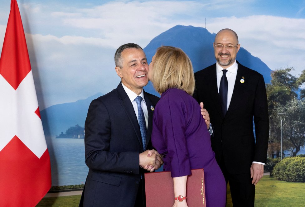 Mezinárodní konference na téma poválečné obnovy Ukrajiny v Luganu.