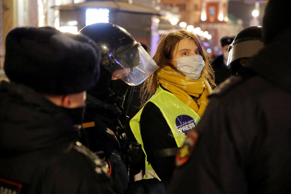 Rusové protestující proti válce na Ukrajině.