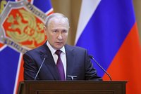 Putin nařídil svým agentům, aby si „posvítili na opoziční verbež“, špiony a sabotéry