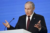 Nová Putinova taktika, jak přimět lidi k poslušnosti? Straší je třetí světovou válkou