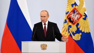 Putin podepsal smlouvy o připojení čtyř ukrajinských regionů k Rusku. Lidé svou volbu udělali, prohlásil