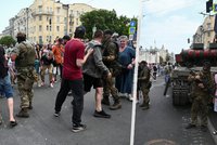 Svědectví z Rostova a Voroněži: Selfíčka s wagnerovci, fronty u bankomatů i vykoupené obchody