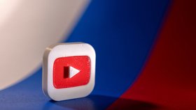 YouTube celosvětově zablokoval kanály spojené s ruskými státními médii