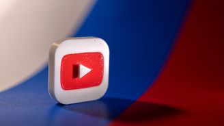 YouTube celosvětově zablokoval kanály spojené s ruskými státními médii 