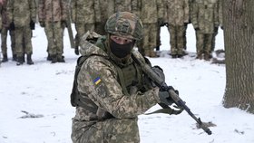Ukrajina se připravuje na možný vpád ruské armády, (23.01.2022).