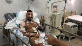 Drsňáka „Ramba“ se Rusům nepodařilo zabít. Britský dobrovolník přežil i dopad rakety