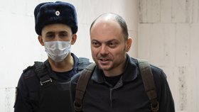 Soud s ruským opozičníkem Vladimirem Kara-Murzou (17.04.2023)