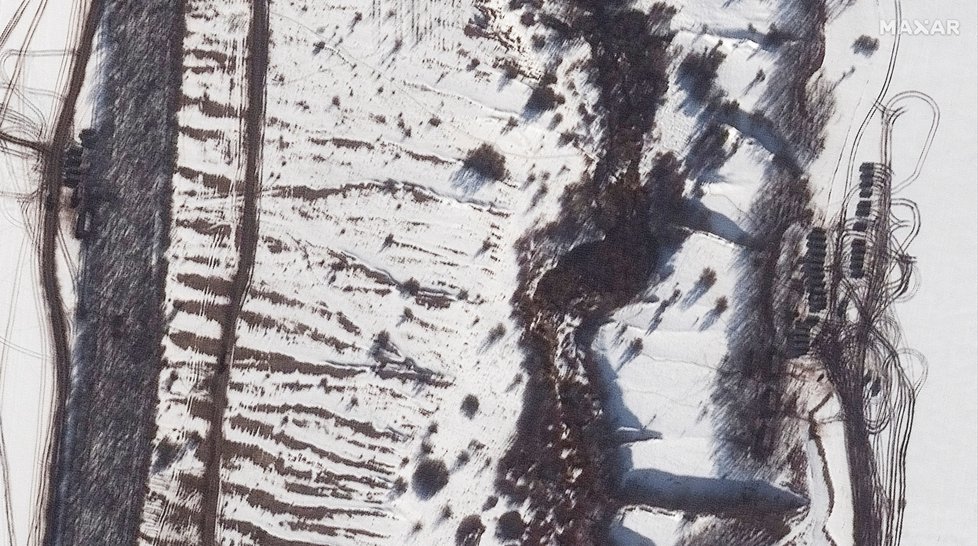 Satelitní snímky odhalily zbudování polní nemocnice v Rusku u ukrajinských hranic i pohyb jednotek v Bělorusku.