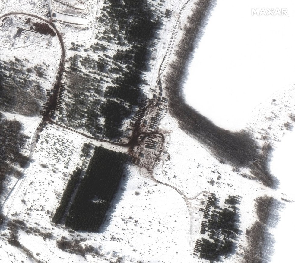 Satelitní snímky odhalily zbudování polní nemocnice v Rusku u ukrajinských hranic i pohyb jednotek v Bělorusku.