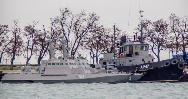 Ruským hrozbám navzdory. Ukrajina pošle své vojenské lodě do Azovského moře