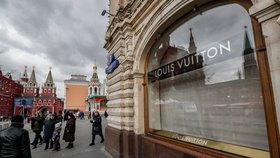 Obchody světoznámých značek v Rusku zejí prázdnotou