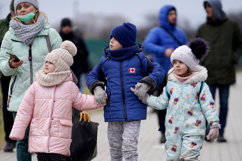 Lidé, kteří prchli z Ukrajiny před válkou, v polské obci Medyka.