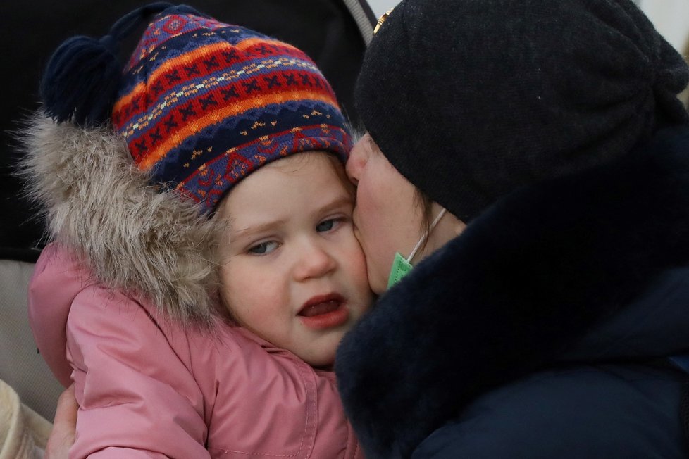 Lidé, kteří prchli z Ukrajiny před válkou, v polské obci Medyka.