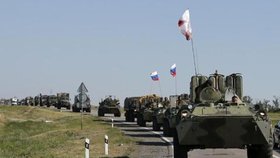 Rusko se usazuje v Arktidě: Buduje tu vojenské základny!