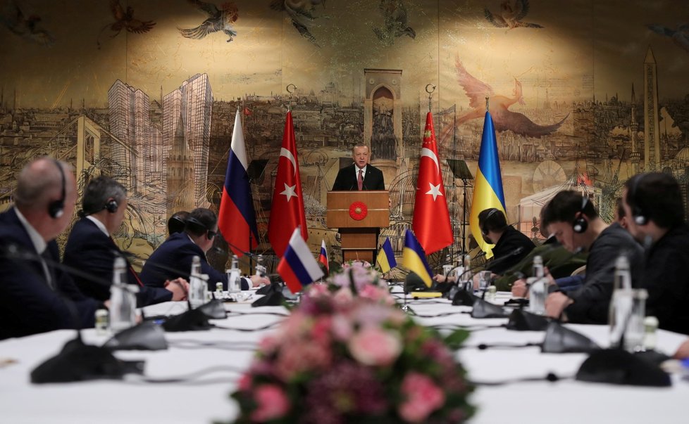Mírové rozhovory mezi Ruskem a Ukrajinou v Istanbulu (29. 3. 2022)