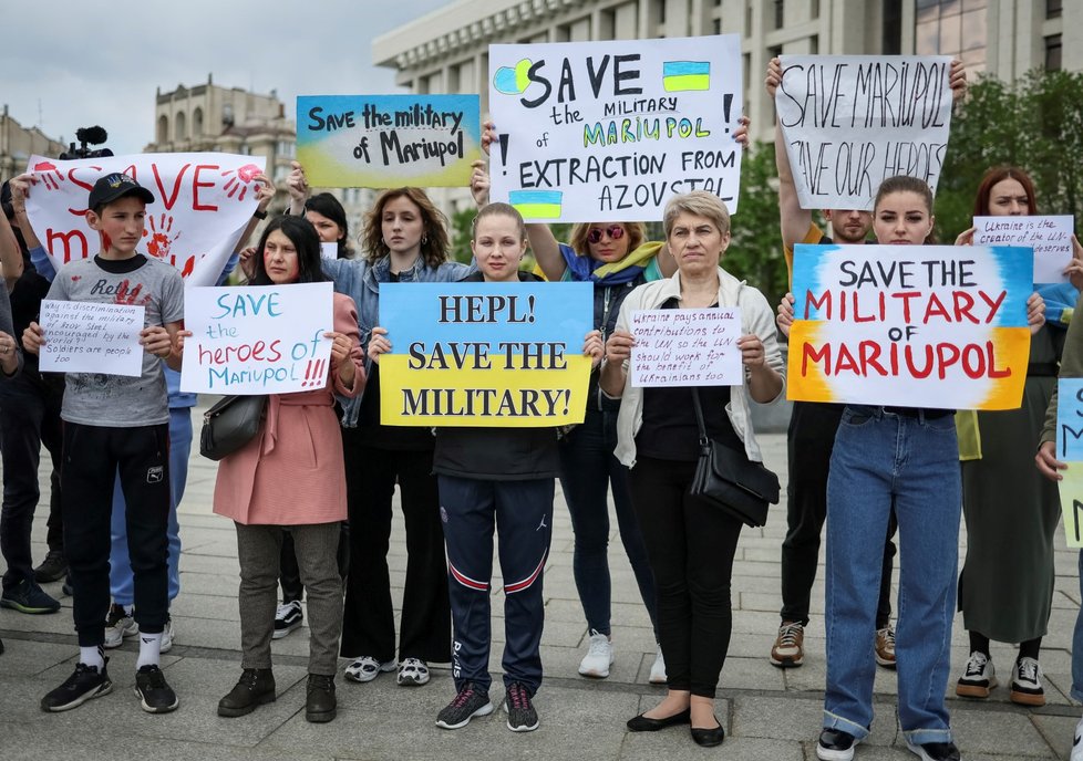 Protest v Kyjevě za uspořádání humanitárního koridoru z Mariupolu. (3. 5. 2022)