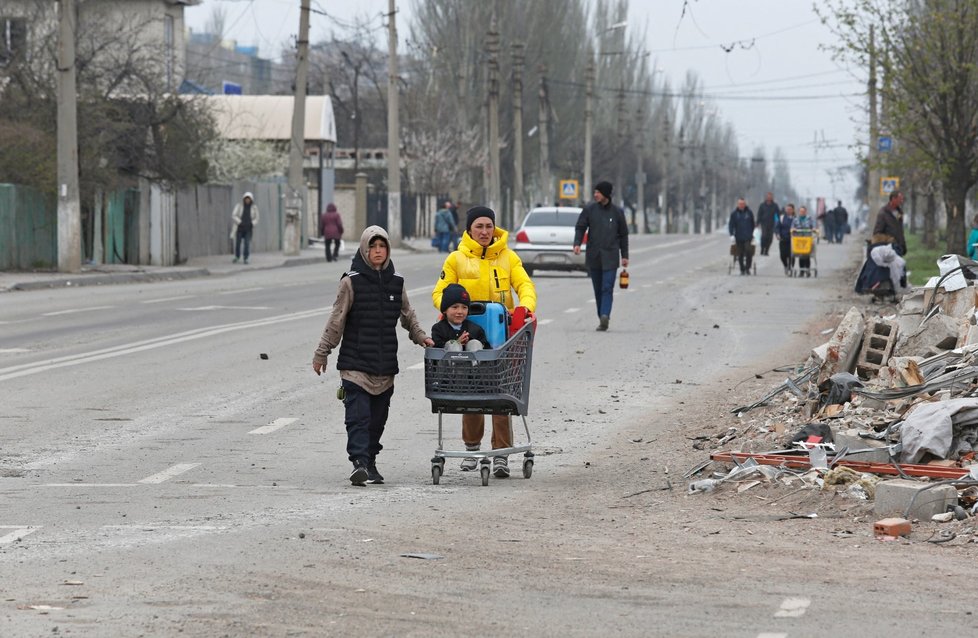 Mariupol (19. 4. 2022)