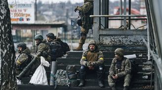 Odveta za Makijivku: Moskva tvrdí, že zlikvidovala stovky ukrajinských vojáků. Kyjev to popírá