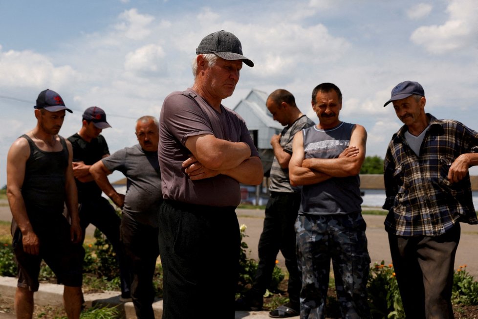 Zadržování ukrajinského obilí má vliv na celý svět. (30. 6. 2022)