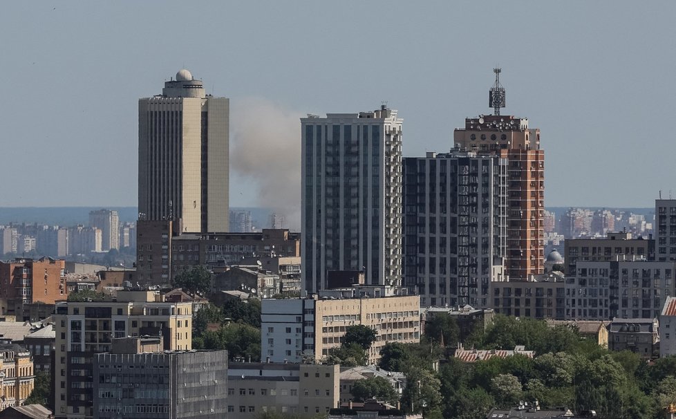 Následky ruského raketového útoku na Kyjev (29.5.2023)