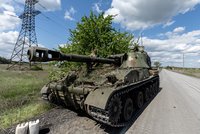 ONLINE: Ukrajina odrazila další útoku Rusů u Slovjansku. A získá další tanky od Polska?