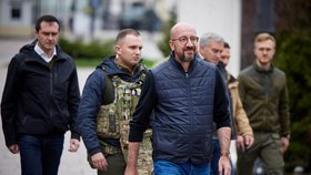 Volodymyr Zelenskyj a předseda Evropské rady Charles Michel (20. 4. 2022)