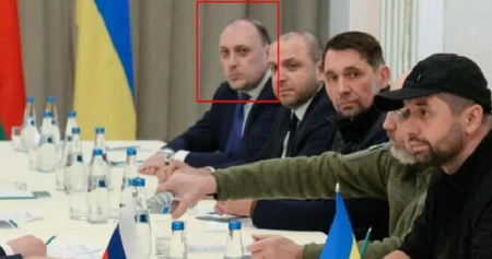 Denis Kireev na ukrajinsko-ruských jednáních 28. března.