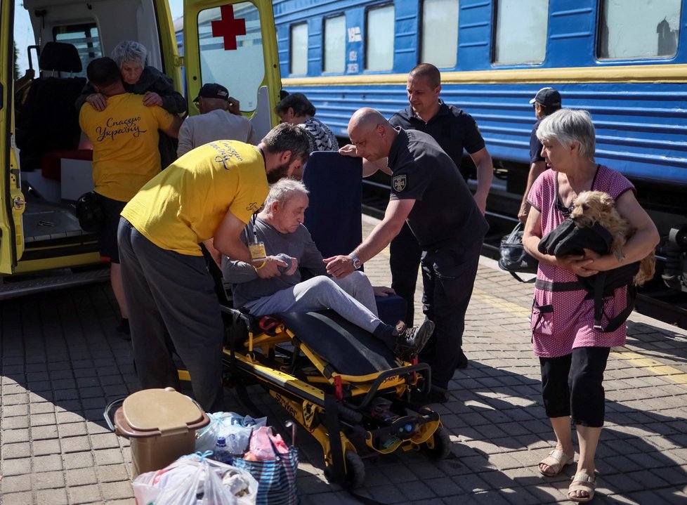 Evakuace z východní Ukrajiny. (11. 6. 2022)