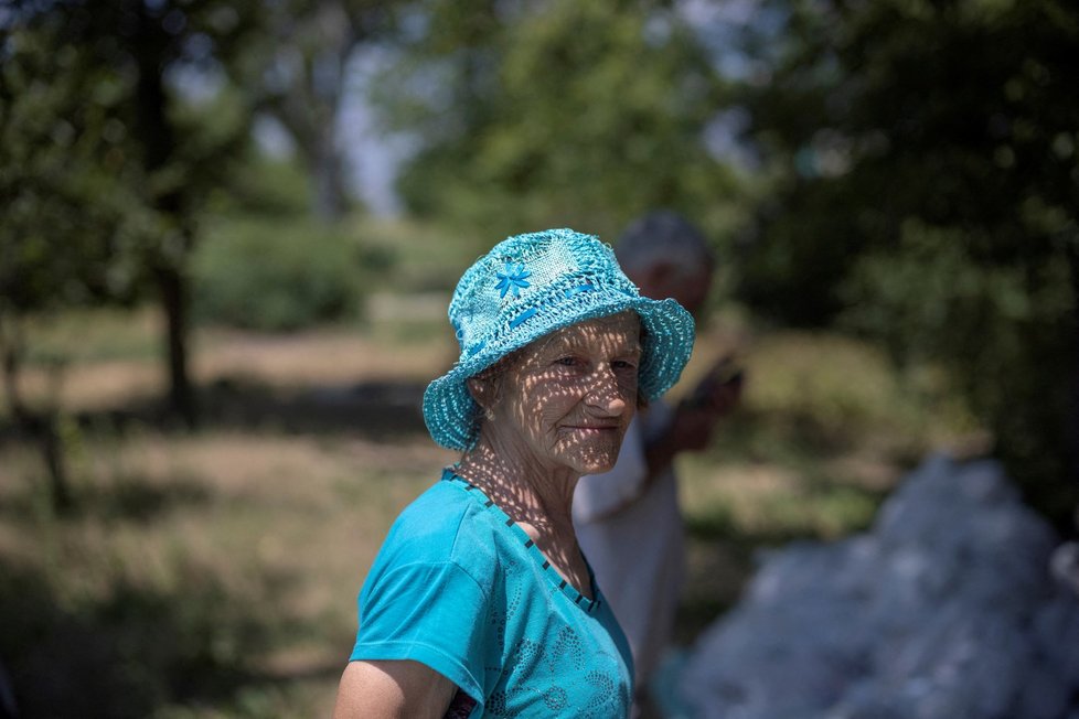 Evakuace civilistů. (Ukrajina, 28. 6. 2022)