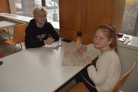 Ukrajinští sourozenci Artem a Polina "chodí" do své školy v Ostravě: Nejlepší je dvanáctka!