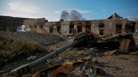 Ruins in city of Sumy / Škody po řádění Rusů v Sumské oblasti (29.3.2022)