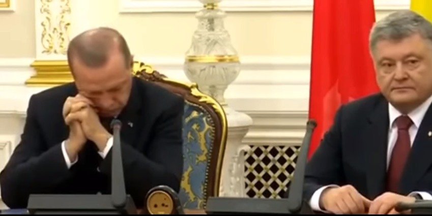 Erdogan na tiskové konferenci s Porošenkem