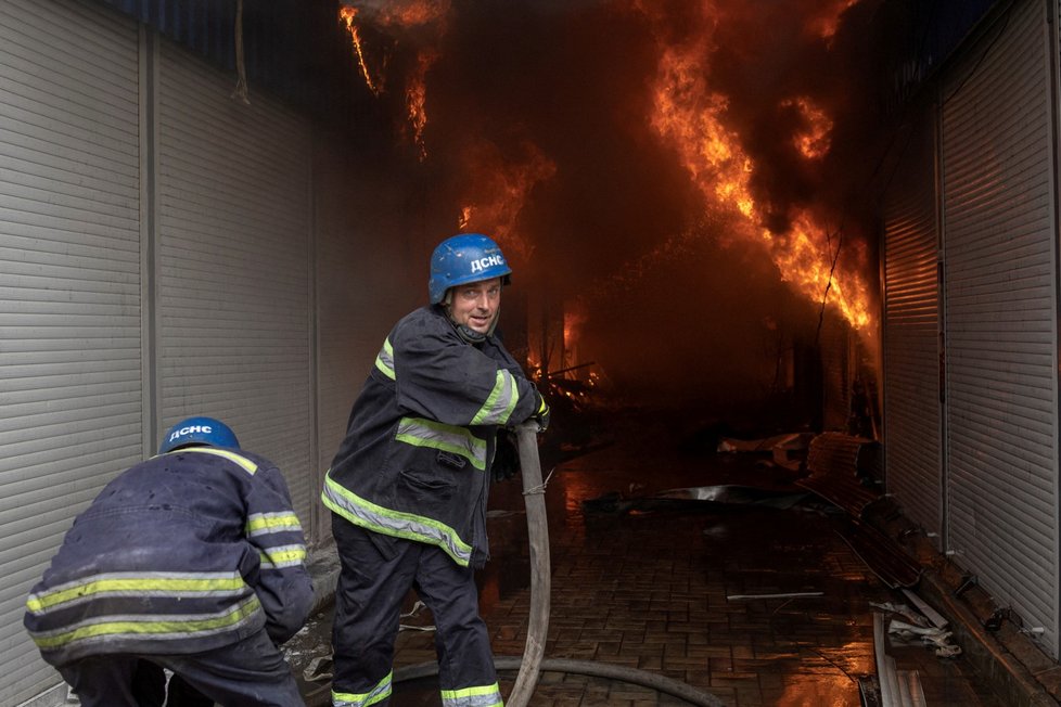 Ruský útok na tržnici ve městě Slovjansk (5. 7. 2022)