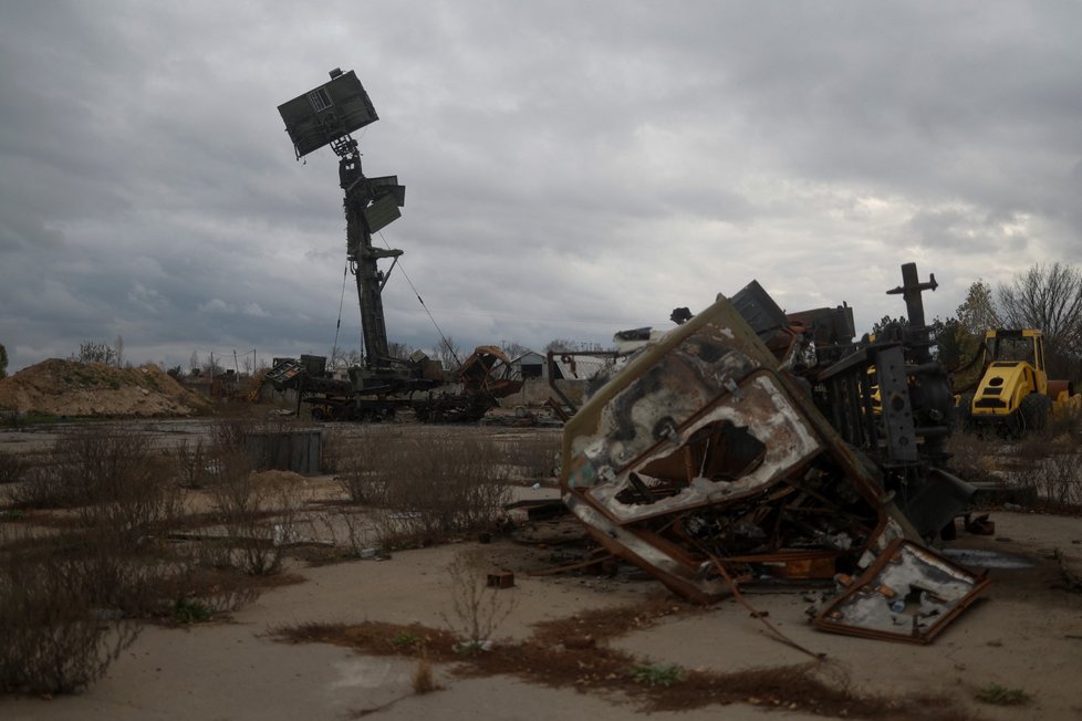 Zničená ruská vojenská vozidla v Chersonu